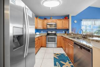 Gulf Sands – 3BR Steps to Pool & Private Beach - 6