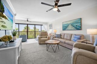 2BR Sandpiper Key – Bright, Stylish & Coastal - 5
