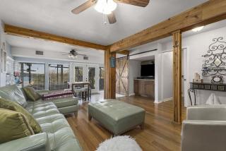 Waterfront Family Oasis Spa Firepit Outdoor Kitchen - 2