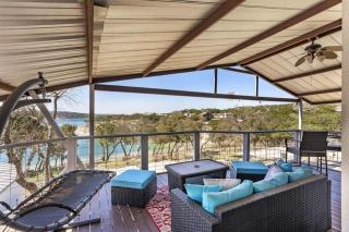 Waterfront Family Oasis Spa Firepit Outdoor Kitchen - 7