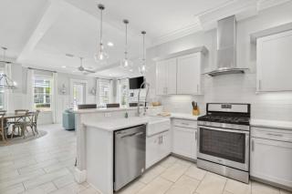 Do Grayt Things by 30A Escapes - 1