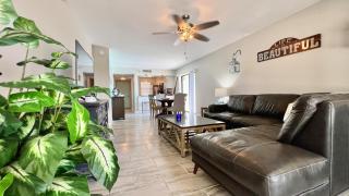 2BR Sandpiper Key - Walk to Beach & Dining - 5