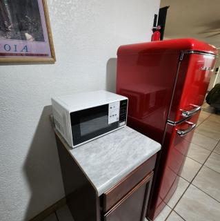 The Getaway -6 miles from SNP - 6