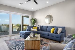 Hot Tub Waterfront Kayaks Amazing Views for Family - 3