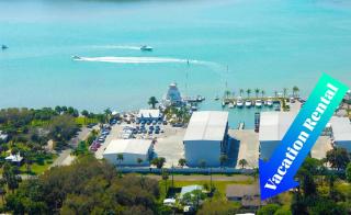 6BR Triplex – Walk to Marina & Lighthouse Grill - 0