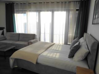 NEW Apartamenty Arkadia, VisitWarsaw Apartments - 1