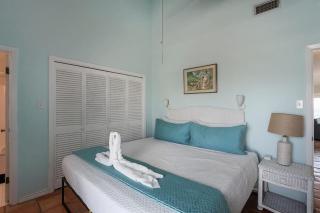 Waterfront Shared Pool Games Winter Family Deals - 1