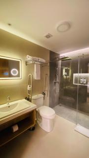 Saya Hotel & Suites - 1