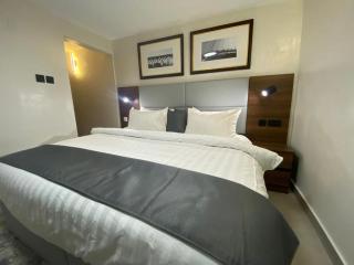 Five Clover Hotel, Ilupeju - 7