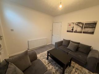 Central Luton, Guest House - 9