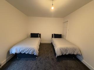 Central Luton, Guest House - 4