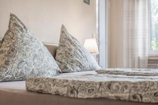 Park & Meer - Ferienwohnung im Grünen - Bad Zwischenahn, 4 Zimmer, bis 9 Gäste - Bad Zwischenahn - 9