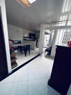 Habitacion privada cerca al hospital de Neiva con Aire Acondicionado y baño Privado - 1