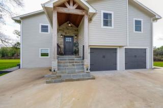 Riversbend Retreat on the San Bernard River - West Columbia - 1