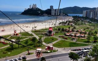 Apartamento á 50 Metros da Areia - 2