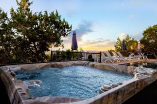 Pool Hot Tub Stunning views Lux Game Room - 6