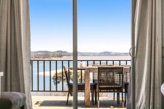 Waterfront Deck Fishing Canyon Lake Family Vacation - 3