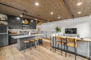 The Loft 10 - Steps from the Lake & Dining- Newly renovated in the heart of McCall - 8