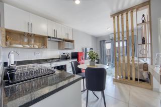 Yamis Sarona Habitat Kappa A202 - 9