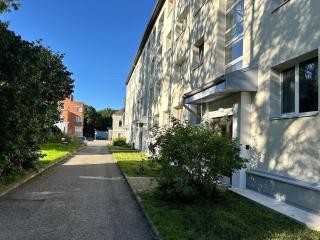 LITTLE LONDON - 2 new boutique apt, Netflix, Old Town - 2