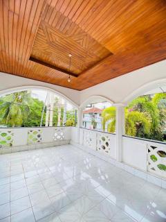 The Kingsway Guesthouse - 2