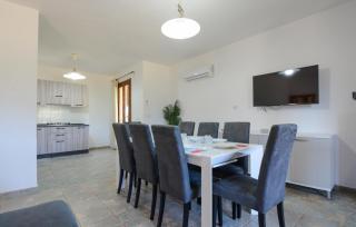Lovely Apartment In Monte Longu - 6