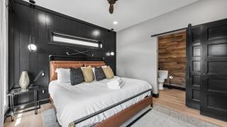 The Back Nine Retreat by AvantStay Private Golf Sim Firepit Mountain Views Near Dollywood - 6