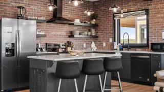 The Back Nine Retreat by AvantStay Private Golf Sim Firepit Mountain Views Near Dollywood - 2