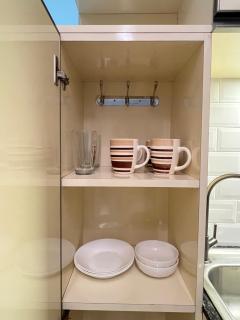 Cozy 2 BR, The Wave Apartment, Epicentrum/Rasuna Said - 2