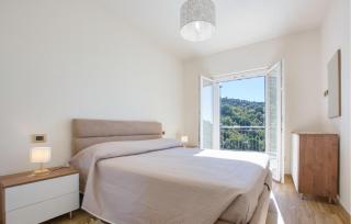 1 Bedroom Nice Apartment In Recco - 5