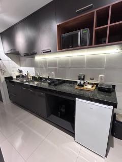 Flat luxuoso novo com ar condicionado e cozinha completa - Centro - 2