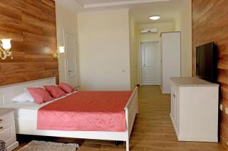 Marseille Resort - 5