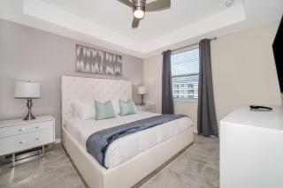 3180-305MN STOREY LAKE, CONDO 2/2 POOL VIEW - 6