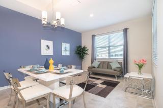 3180-405DC STOREY LAKE, CONDO 2/2 POOL VIEW - 2