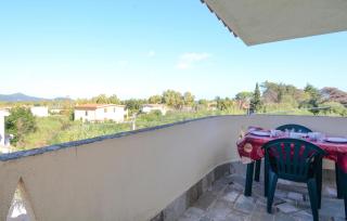 Lovely Apartment In Monte Longu - 8