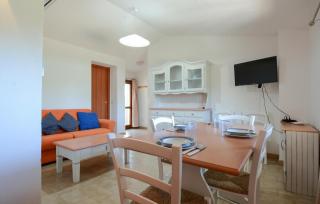 Lovely Apartment In Monte Longu - 6