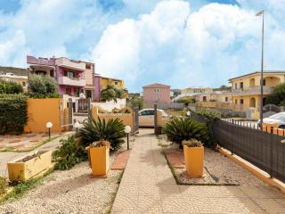 Apartment in residence with patio - 1