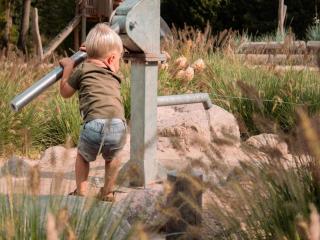 Cozy 6-person lodge by the fishing pond - 4