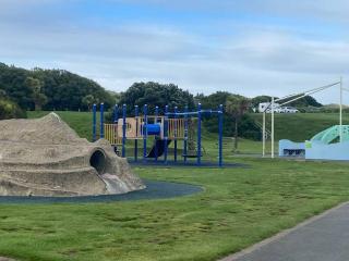 Rose Cottage - Charming 2 Bedroom Home - 9