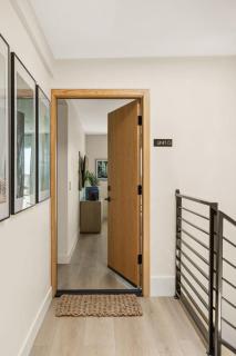 Tide House - Unit D - Modern Oceanview 1BD w Parking - 4