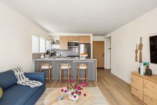 Tide House - Unit D - Modern Oceanview 1BD w Parking - 3