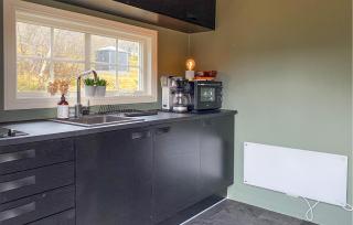 2 Bedroom Cozy Home In Straumgjerde - 5