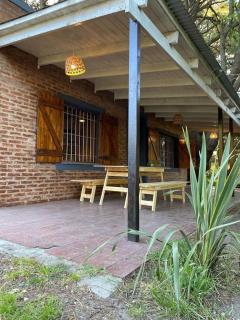 Casa villa del deportista zona arbolada a metros del mar - 8