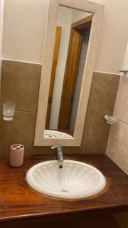 Casa villa del deportista zona arbolada a metros del mar - 2