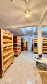 Nowhere Siqujor Hostel - 9