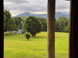 Ahana Hillside - Scenic Stay Near Cairns - 9