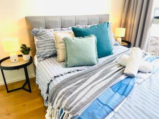 Modern Two-Level Apartment in the Heart of Epping - 7