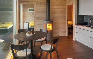 Gorgeous Home In Bolmsö With Lake View - 7