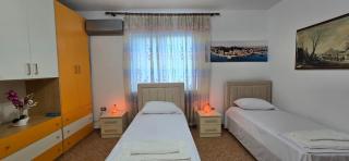 Guesthouse in Durres with Seaview - 1