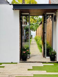 The Strand Resort Samui - 9